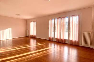 Appartement 4 pièces 220000 €