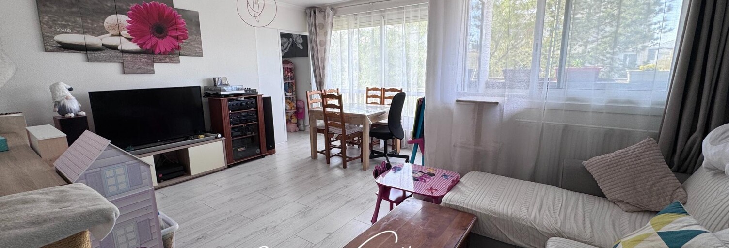 Appartement 3 Pièces 69 m² à vendre à Combs-la-Ville (77380)