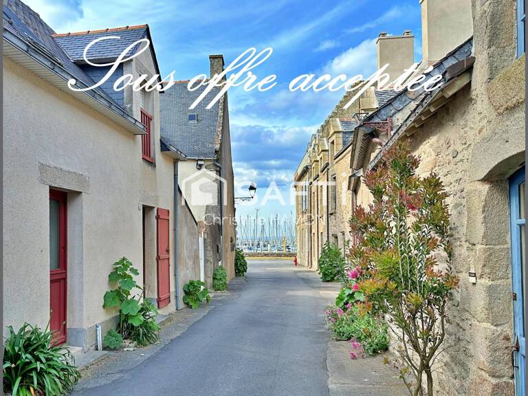 Sur le port à deux pas de la plage, tout à pied ! — photo 1