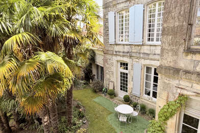 Maison 10 pièces 892500 €