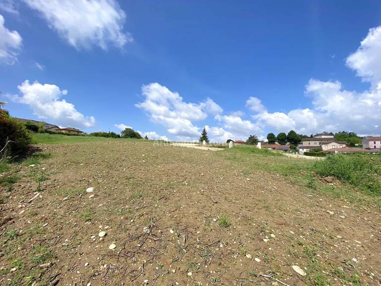 Terrain 370 m² - CHALAMONT Centre — photo 1