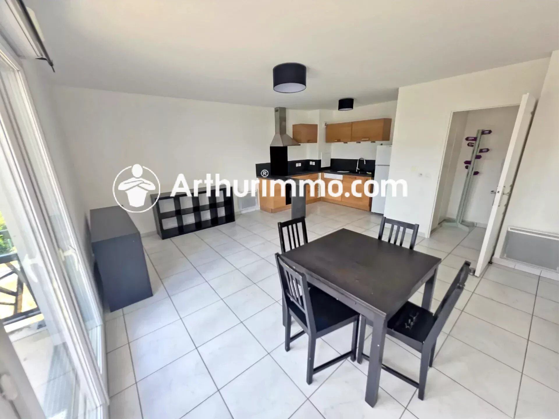 Appartement 3 pièces 57 m² · à Savigny-le-Temple · 57 m² · 189 900 €