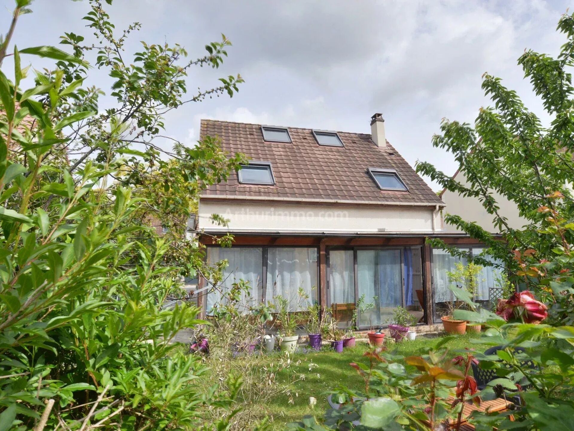 Maison 7 pièces 110 m² · à Villeneuve-Saint-Georges · 110 m² · 349 000 €