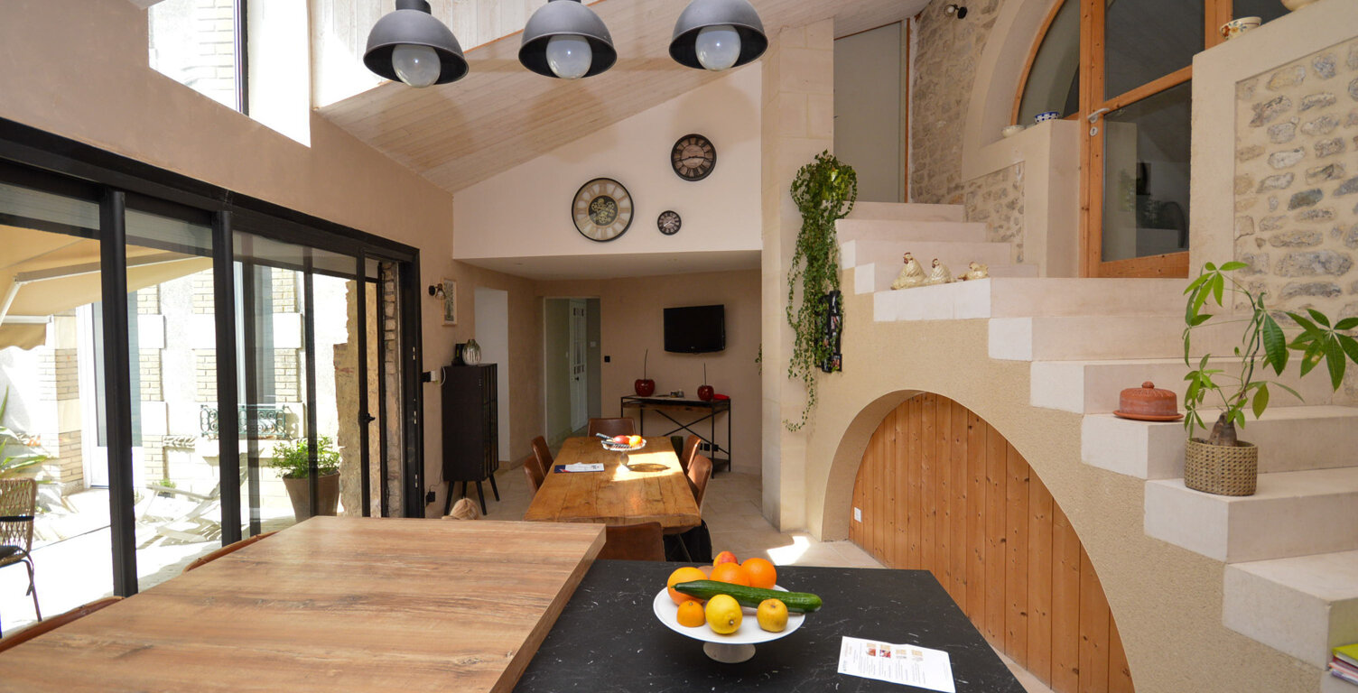Jolie maison de Maître en centre ville — photo 1