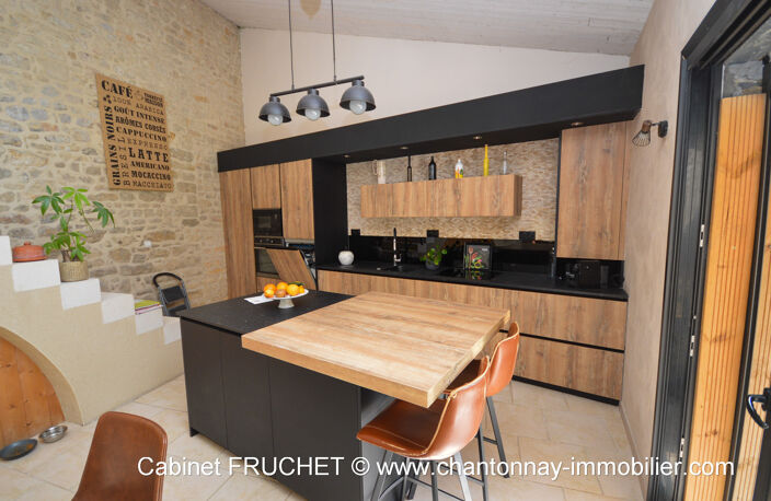 Jolie maison de Maître en centre ville — photo 3