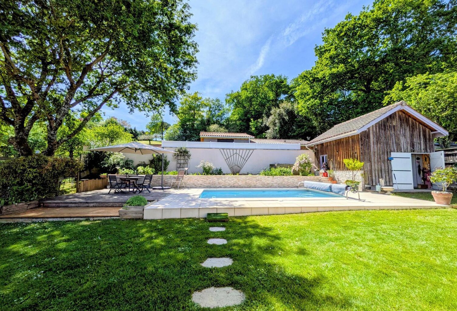 Vente maison 5 pièces 123 m² Tabanac (33550) — photo 1