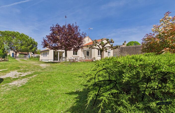 Maison plain pied de 4 chambres avec grand jardin et dépendances. — photo 3