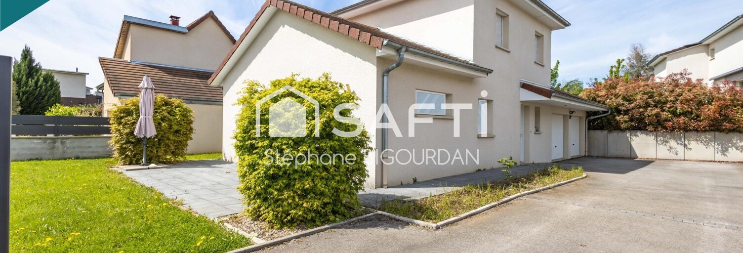 Maison 6 Pièces 103 m² à vendre à École-Valentin (25480)