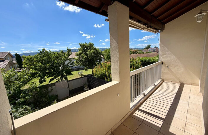 Appartement T2 de 50 m2 avec garage. — photo 3