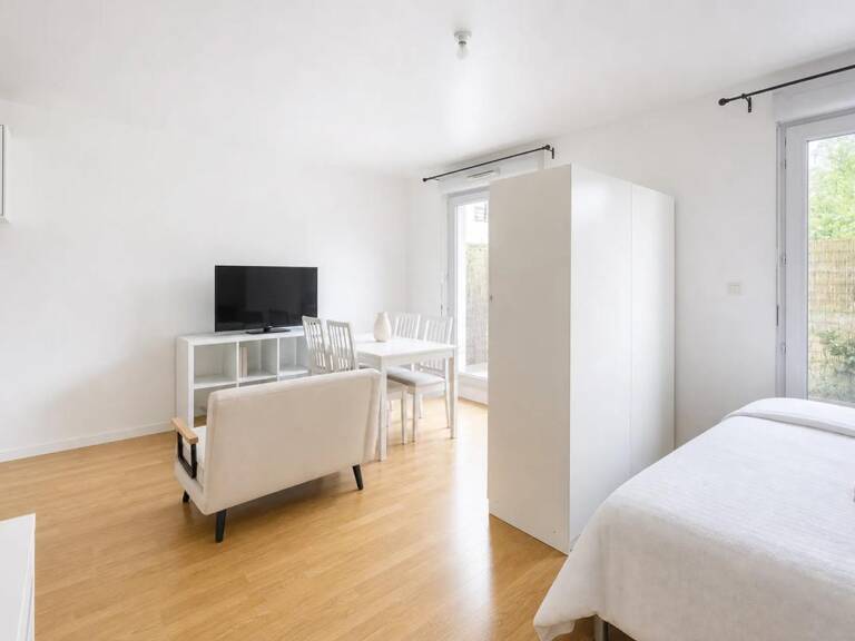 Studio lumineux avec terrasse à Carrières-sous-Poissy — photo 1
