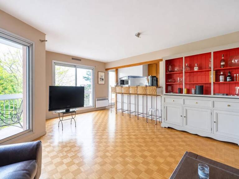 Appartement lumineux avec terrasse et parking — photo 1