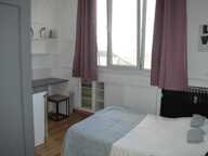 A louer  à Roubaix, chambre meublée de 15.6m2 en colocation avec douche et WC privatifs — photo 2