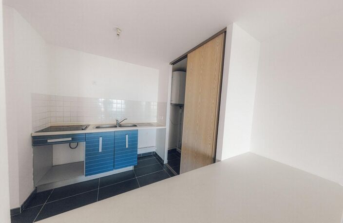 APPARTEMENT T2 | 11ème Km | ASCENSEUR — photo 3