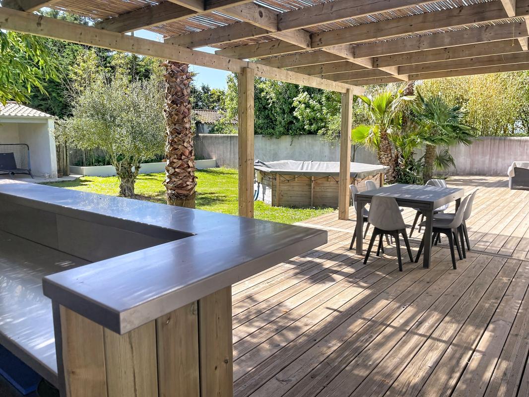 Villa / Maison  T4 à vendre Clavette 17220