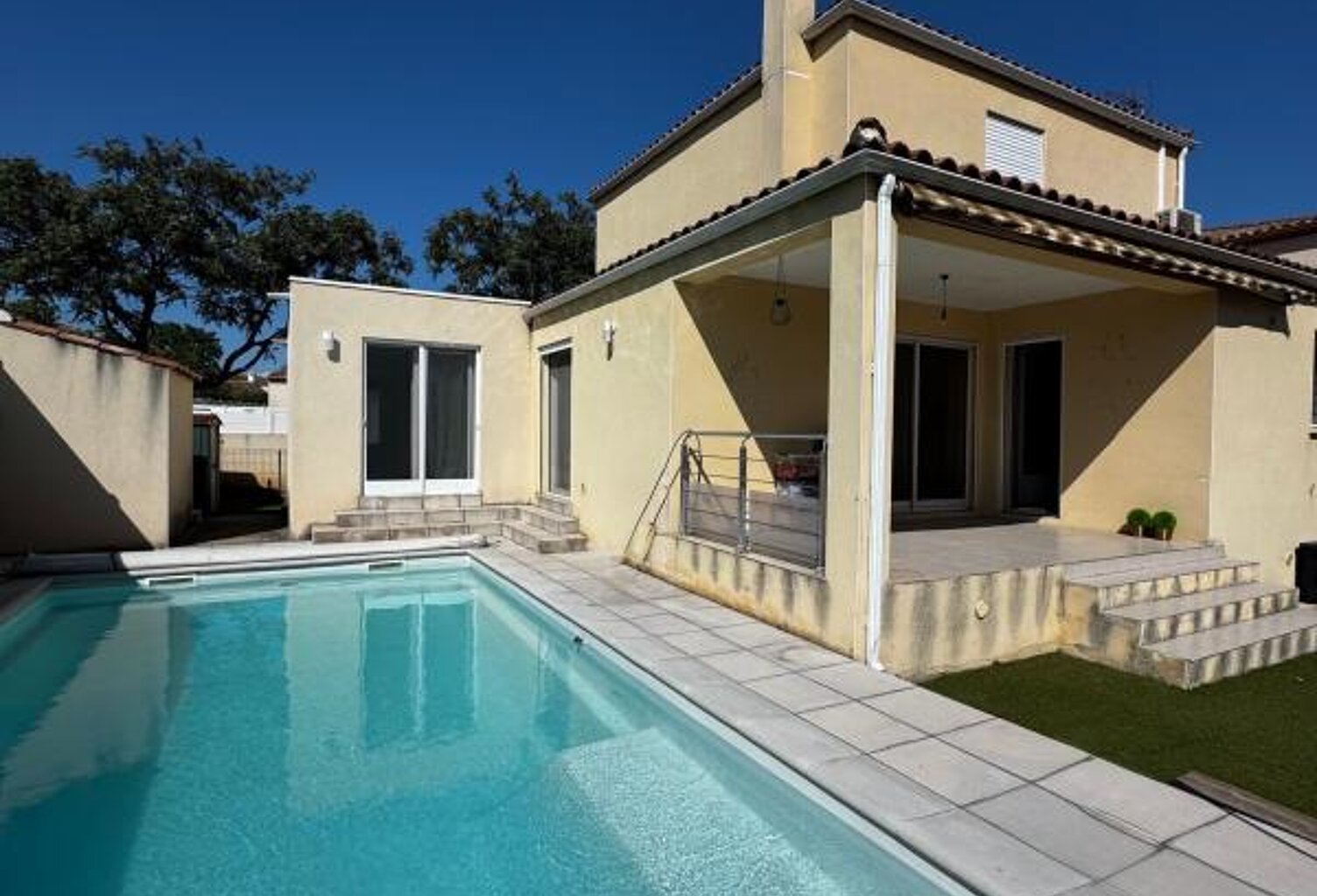 Nouveauté à vendre. Villa de 2005 — photo 1