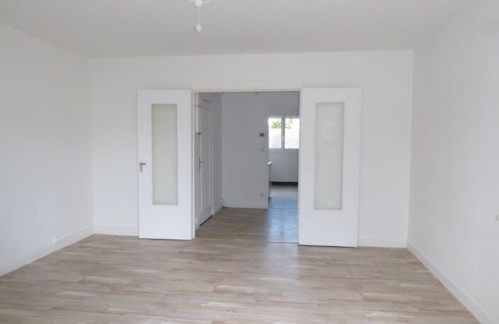 Appartement 3 pièces de 65 m² à MER — photo 2