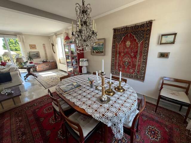MAISON 5 CHAMBRES avec un magnifique jardin SAINT CYR AU MONT D OR — photo du bien
