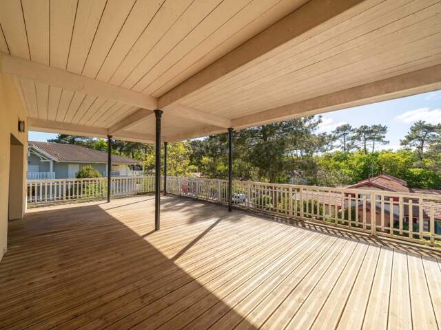 EXCLUSIVITÉ – Appartement familial avec terrasse exceptionnelle de 72,50 m² – Cadre de vie unique à La Teste-de-Buch — photo du bien