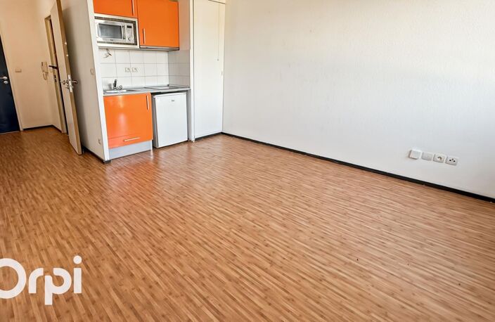 Appartement À Vendre type Studio lumineux avec parking – Montpellier Près d’Arènes — photo 2