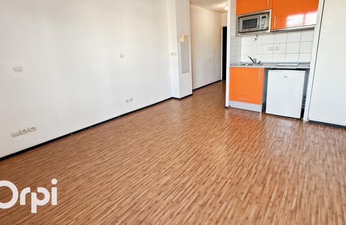 Appartement À Vendre type Studio lumineux avec parking – Montpellier Près d’Arènes — photo 3