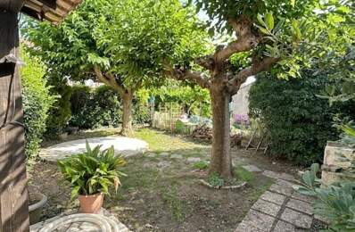 Maison À Vendre Nîmes Mas de Possac à rénover — photo du bien