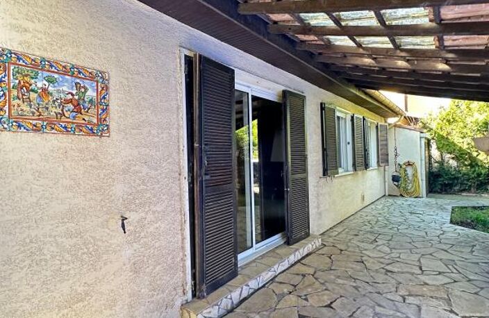 Maison À Vendre Nîmes Mas de Possac à rénover — photo 4