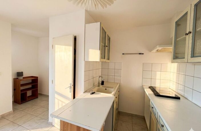 Appartement T2 Lumineux – Ascenseur, Parking et cave — photo 3