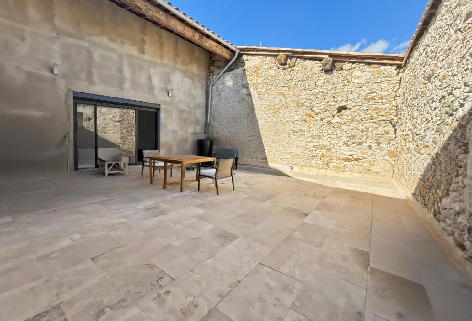 Maison de village – Charme, confort et emplacement idéal — photo 1