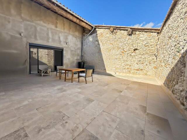 Maison de village – Charme, confort et emplacement idéal — photo du bien