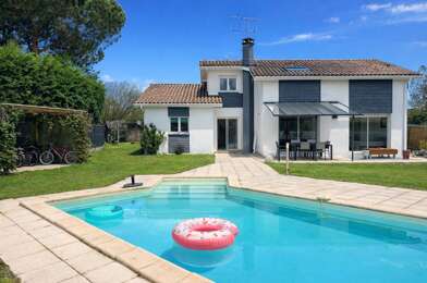 Maison 6 pièces 647000 €