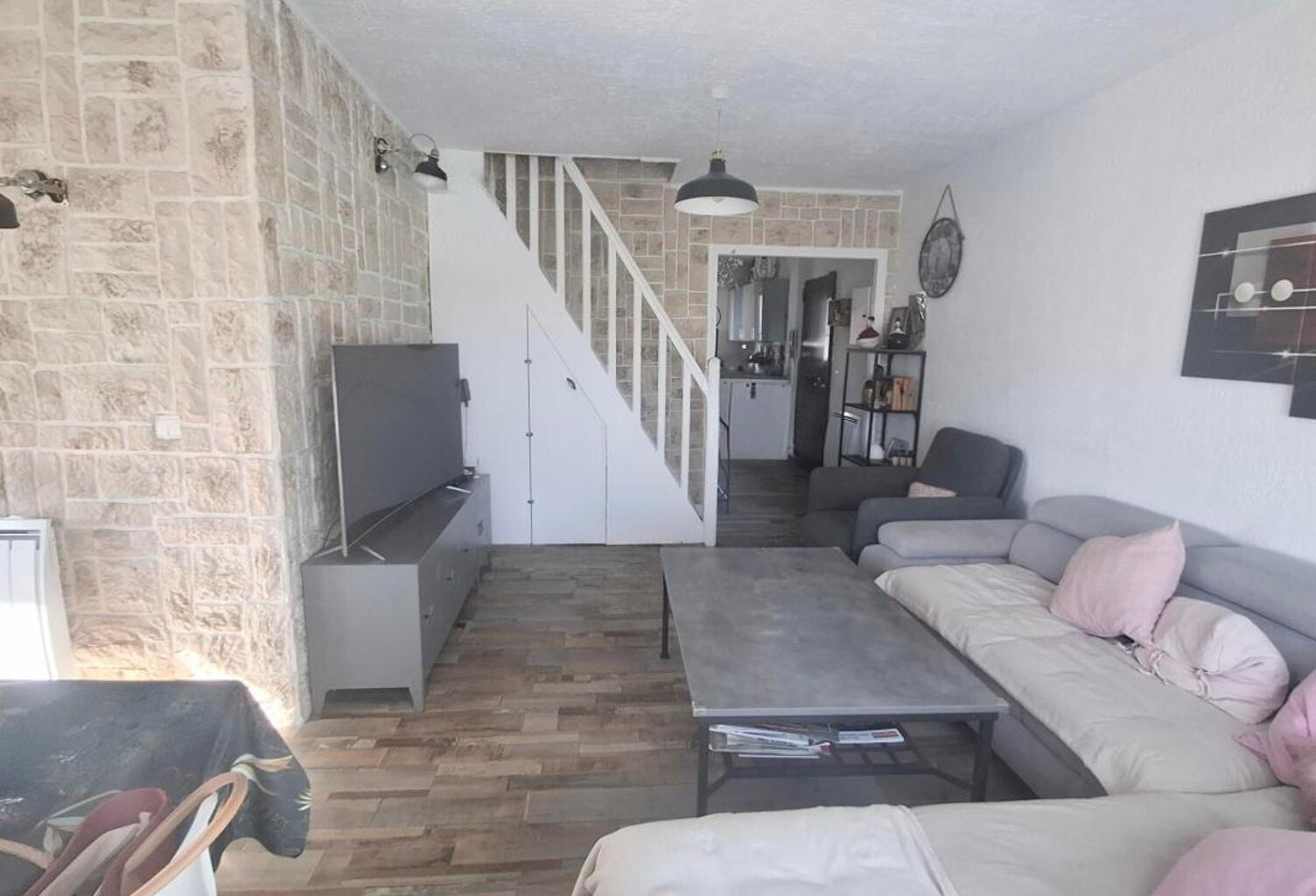 Appartement À Vendre SIX FOURS LES PLAGES — photo 1