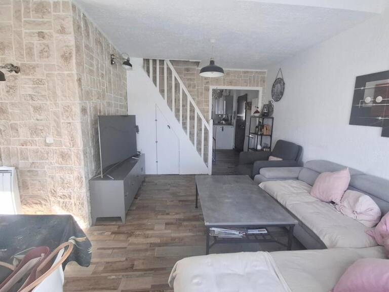 Appartement À Vendre SIX FOURS LES PLAGES — photo 1