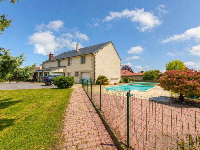 Propriété  À Vendre Fursac — photo 1