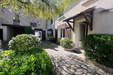 Maison 10 pièces 469000 €
