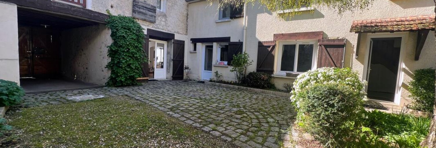 Maison 10 Pièces 203 m² à vendre à Vaux-sur-Seine (78740)
