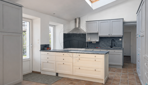 Villa / Maison 10 pièces  à vendre Tremblade (La) 17390