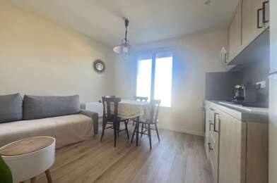 Maison 3 pièces 550 €