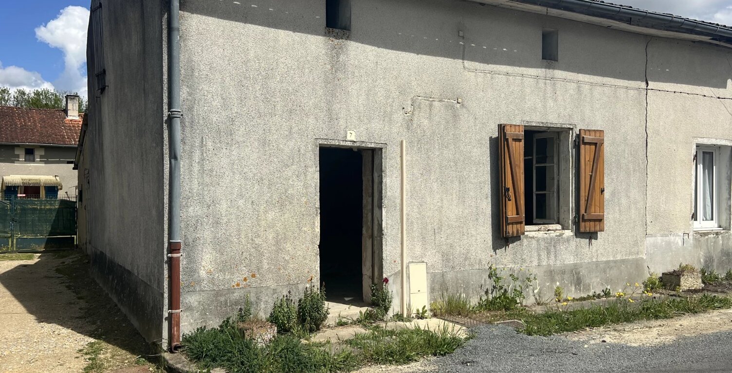 Vente maison  45 m² Dienné (86410) — photo 1