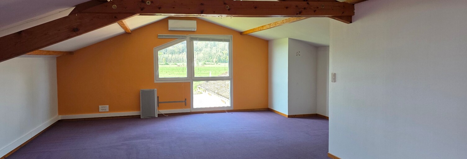 Immeuble   m² à vendre à Charmes (88130)