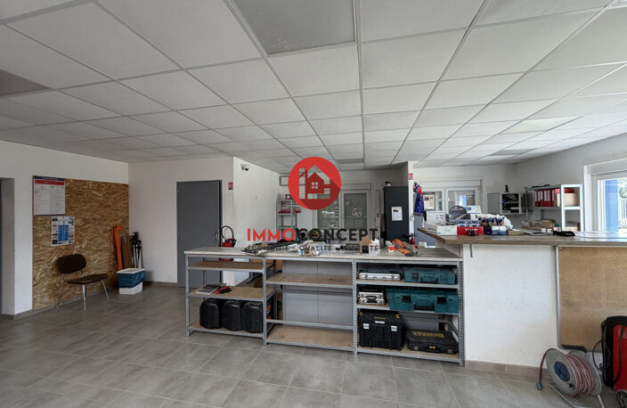 Immobilier Professionnel à vendre Laudun-l'Ardoise — photo 5