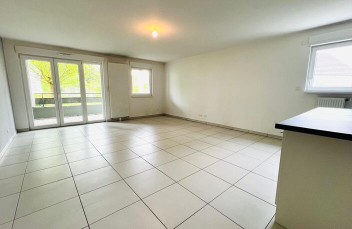 Vente appartement 4 pièces 84 m² Hégenheim (68220) — photo 3