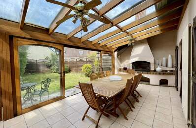 Magnifique maison de 230m2 avec véranda sur jardin, garage — photo du bien