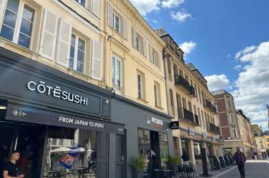Appartement 3 pièces 799 €