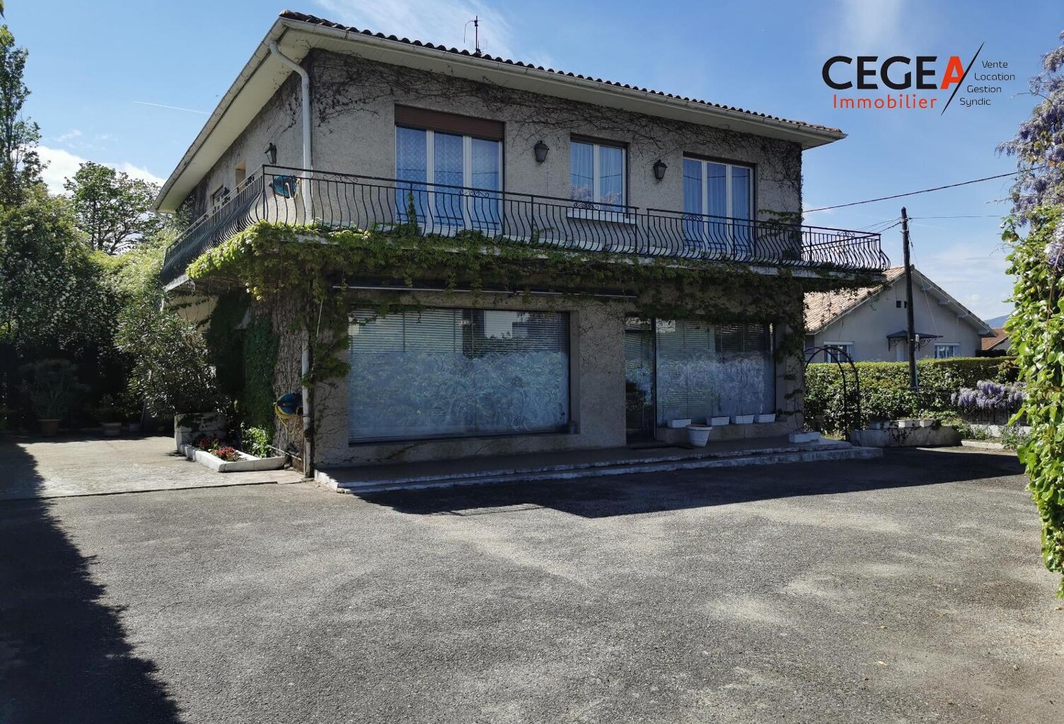 Vente maison 7 pièces 210 m² Saint-Maurice-l'Exil (38550) — photo 1
