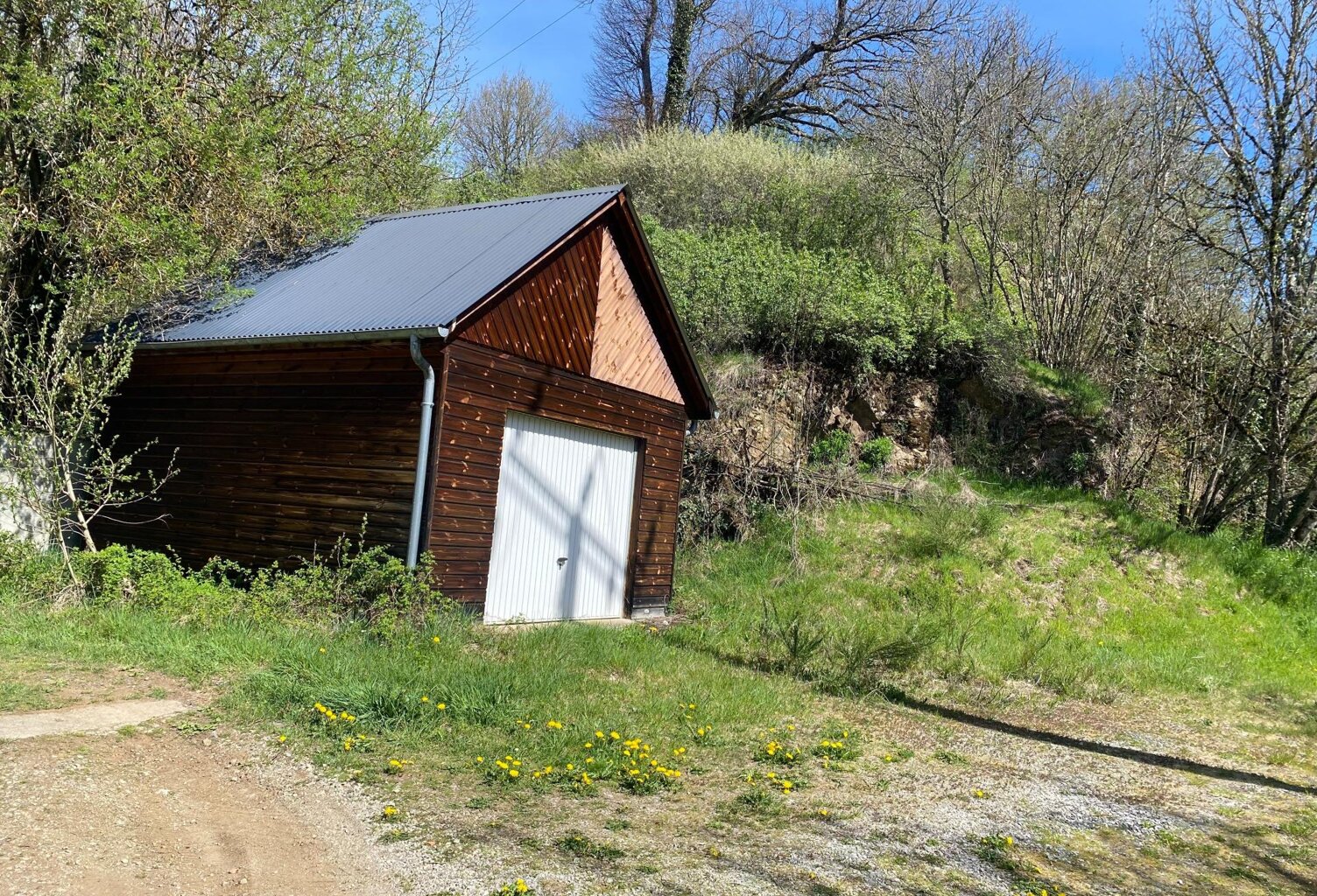 garage 20m² — photo 1