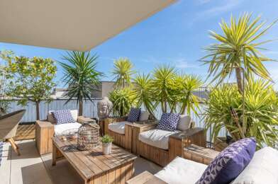 Appartement 1 pièces 275900 €