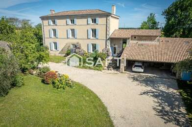 Maison 8 pièces 400000 €
