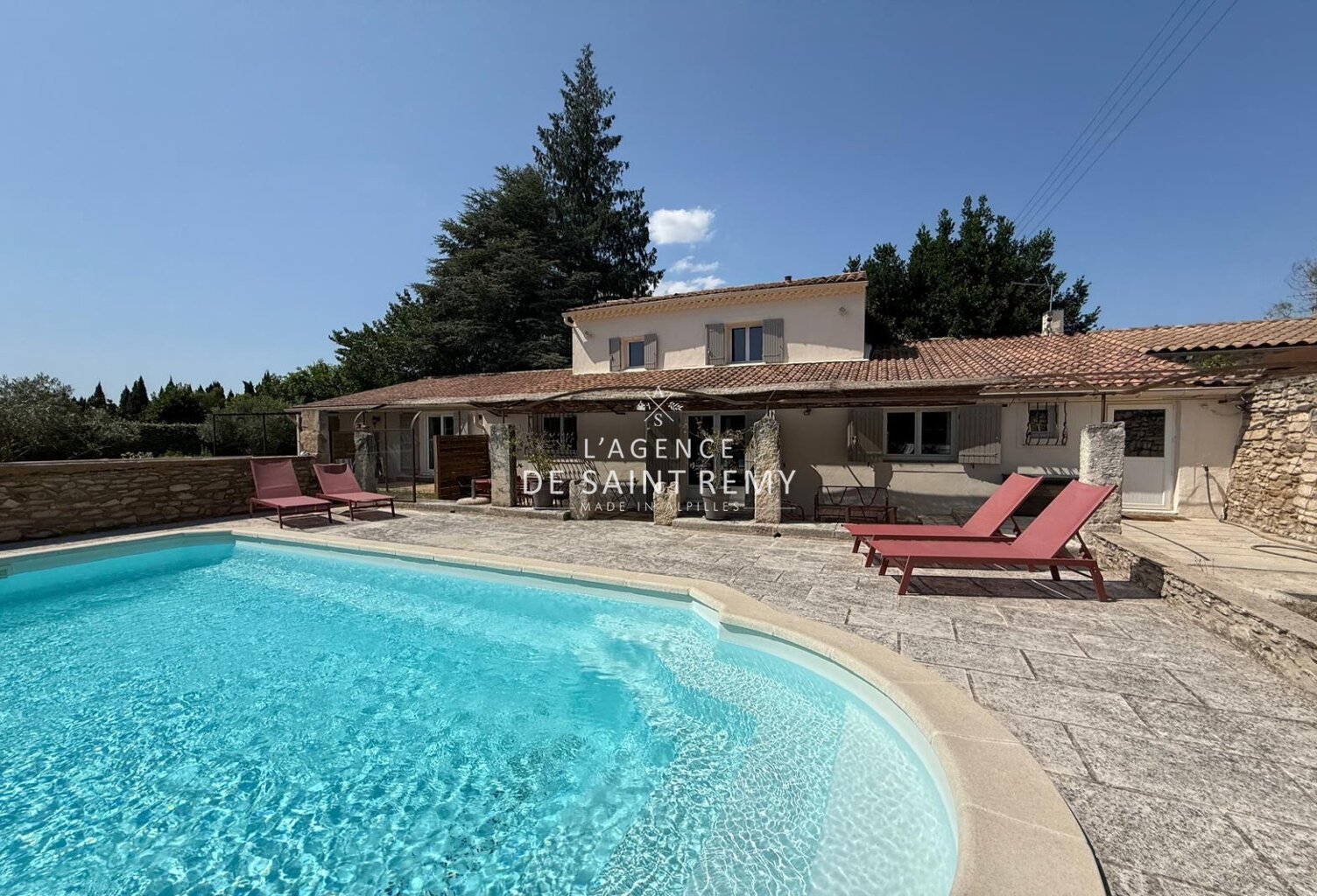Maison avec Piscine et Appartement Indépendant — photo 1