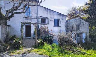 Maison 7 Pièces 263 m² à vendre à Saint-Hilaire-de-Villefranche (17770)