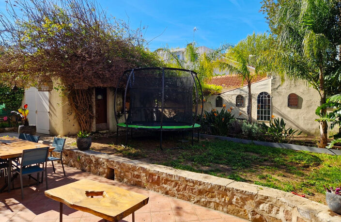 Maison 205 m2, 3 appartements et jardin - Toulon Lamalgue — photo 3